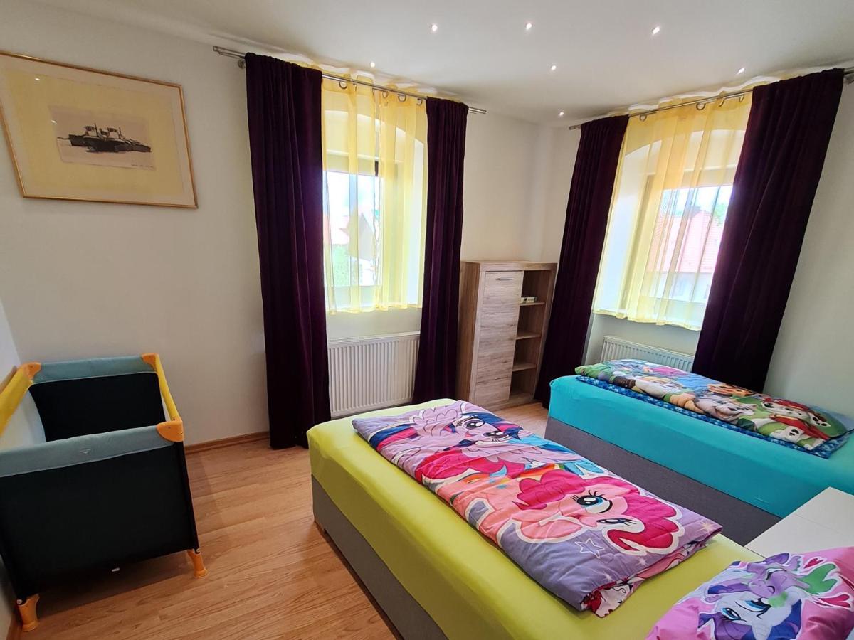Ferien- Und Businesswohnung Relax Im Ersten Stock Sonnen Kültér fotó