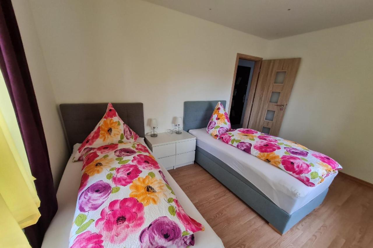 Ferien- Und Businesswohnung Relax Im Ersten Stock Sonnen Kültér fotó
